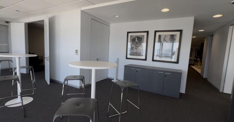 To Let commercial Property for Rent in Humewood Eastern Cape